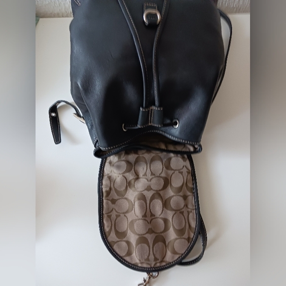 Coach Backpack Legacy 9368 Black Leather Drawstring Clasp Closure - Picture 11 of 13